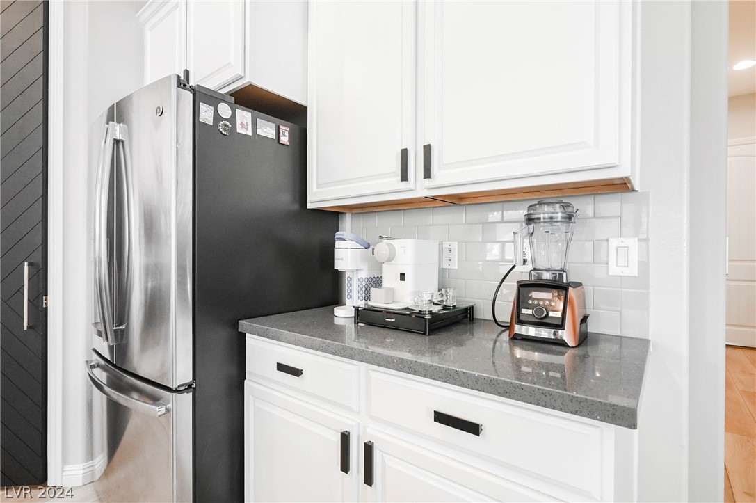 79 Hawking Ridge Way