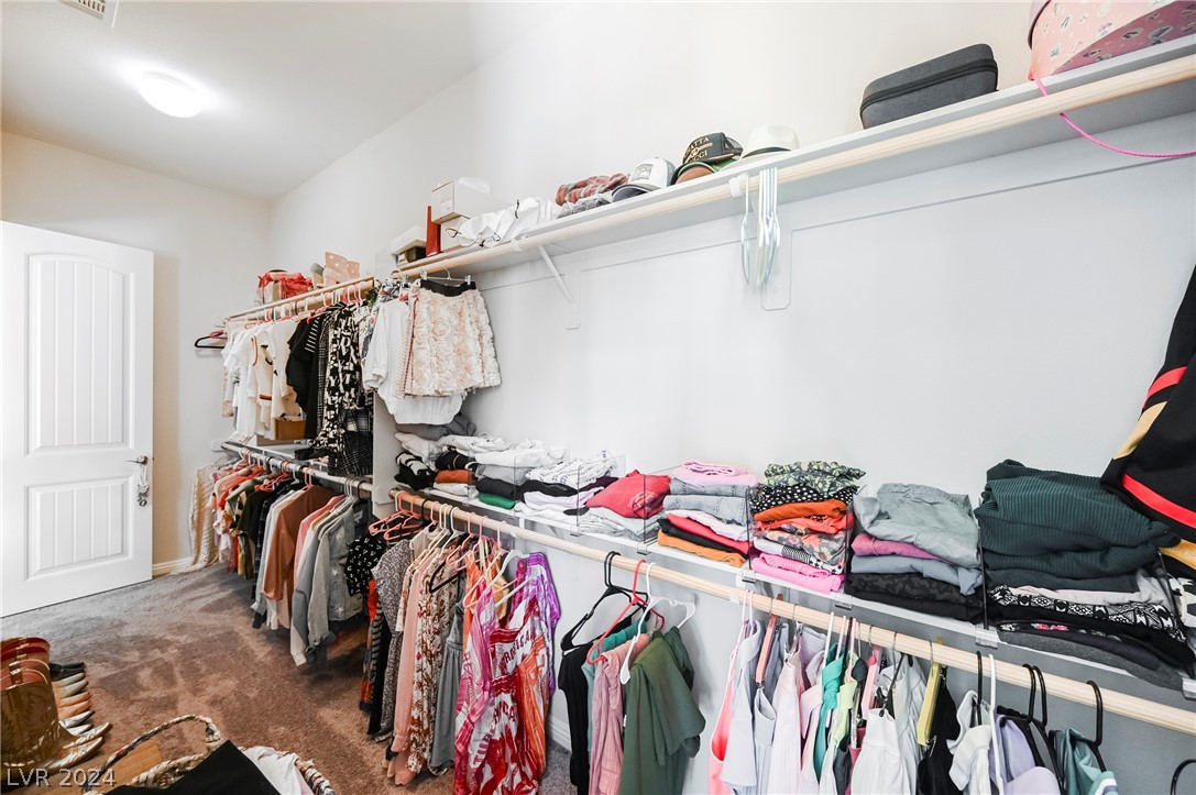 79 Hawking Ridge Way