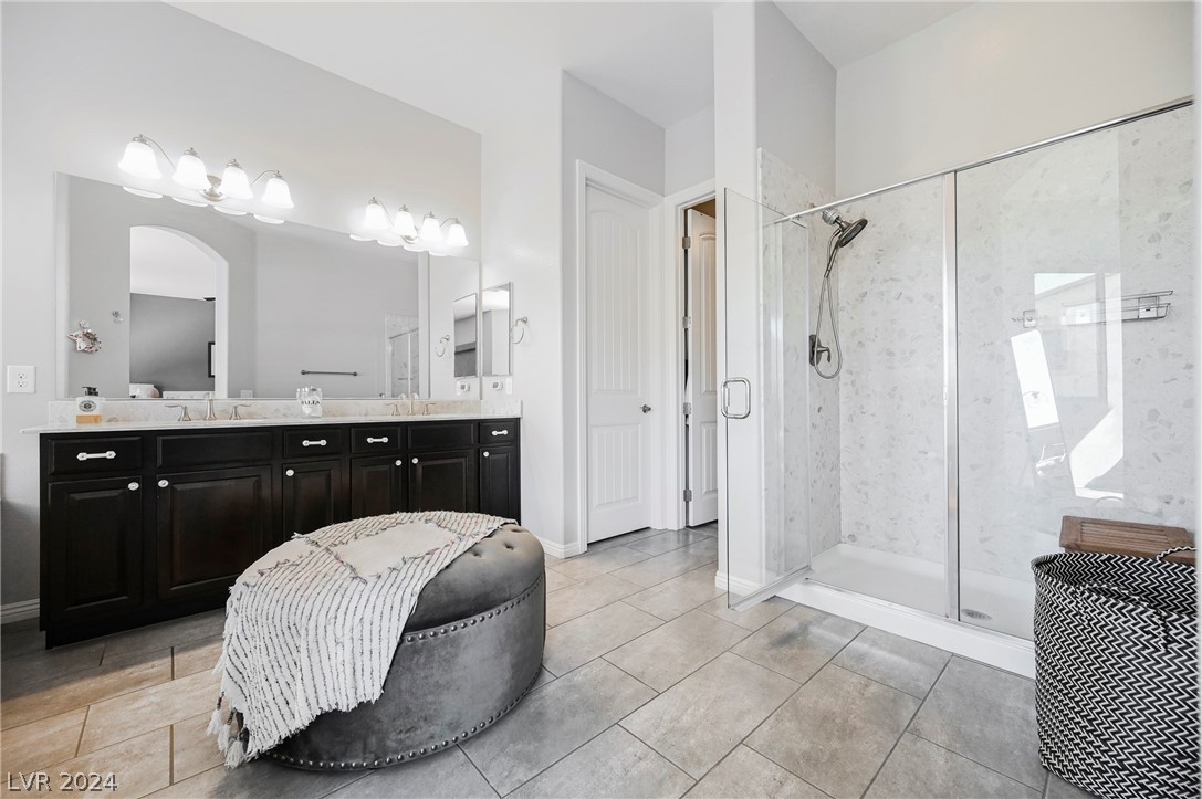 79 Hawking Ridge Way