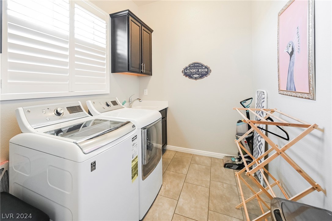 79 Hawking Ridge Way