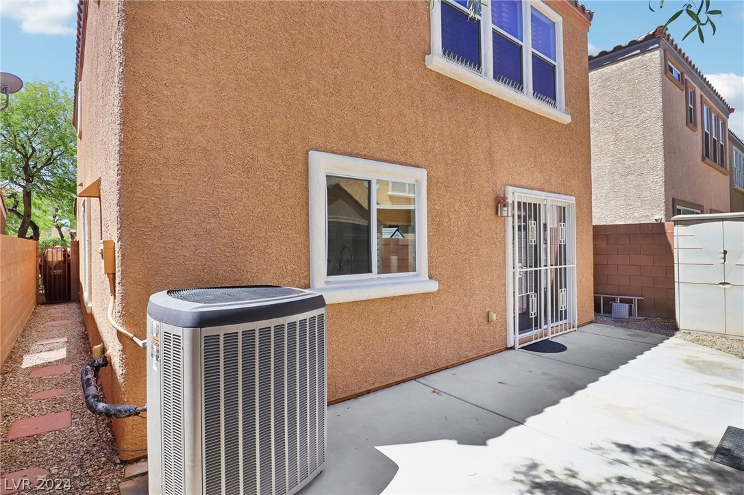 7926 Carmel Heights Avenue