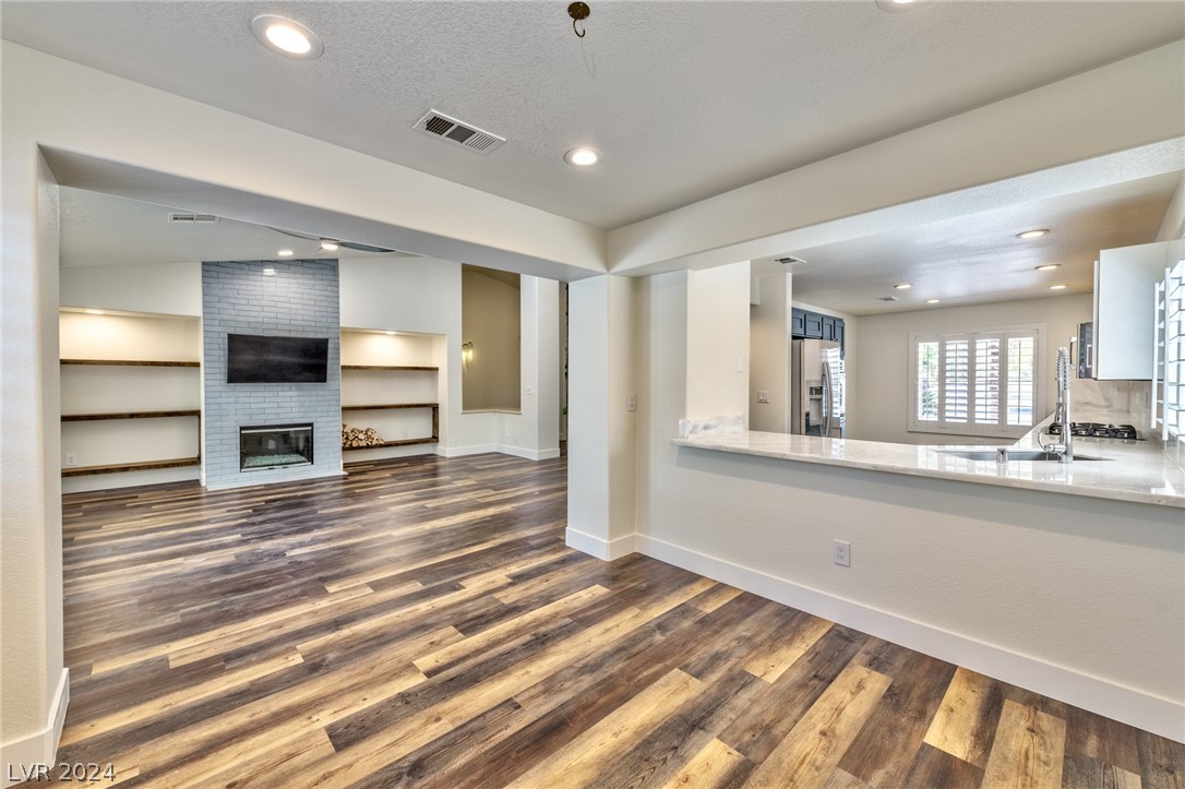 2336 Chasing Star Avenue