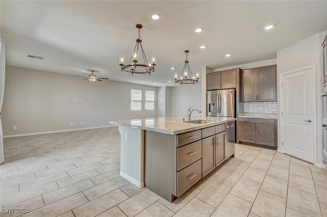 9238 Bluemist Falls Street