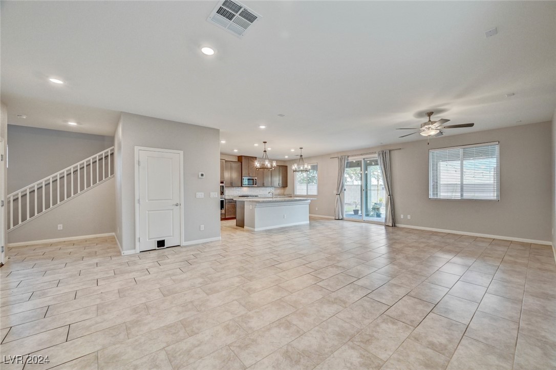 9238 Bluemist Falls Street