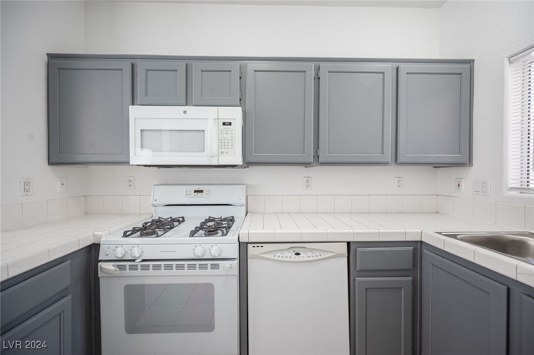 2112 Calville Street 203