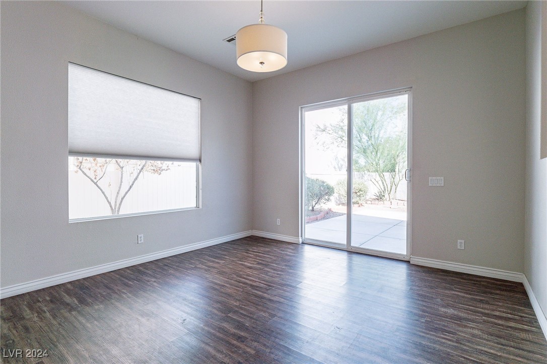 1560 Stone Valley Avenue