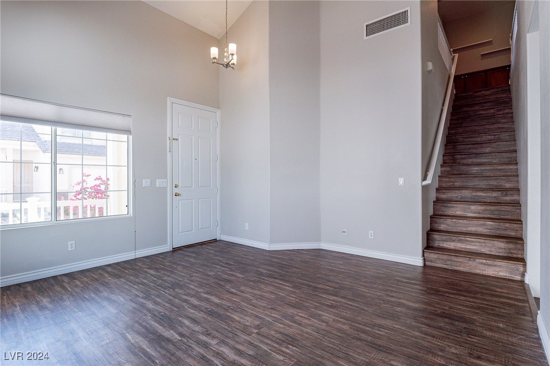 1560 Stone Valley Avenue