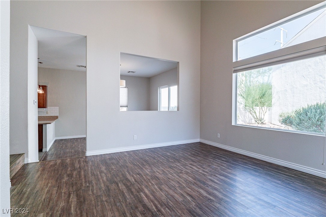 1560 Stone Valley Avenue