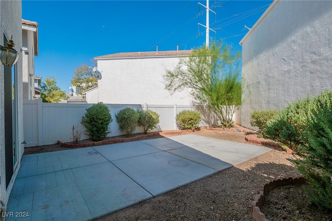 1560 Stone Valley Avenue