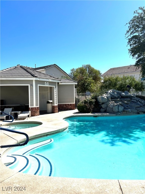 1560 Stone Valley Avenue