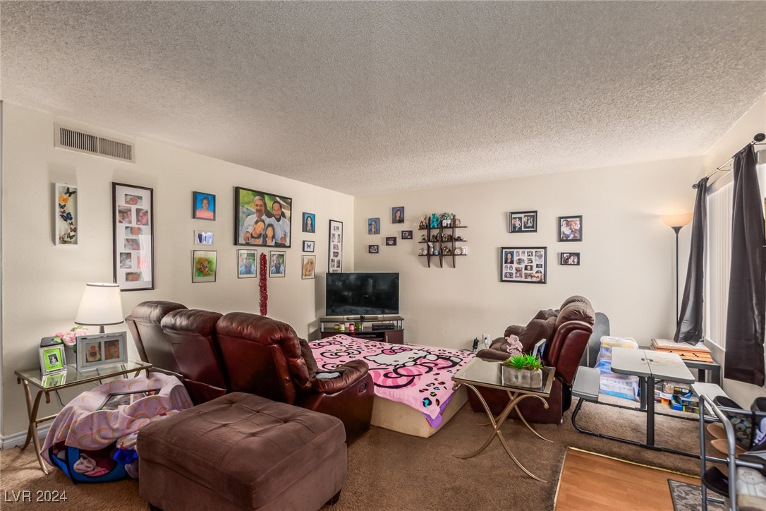 2743 Kline Circle