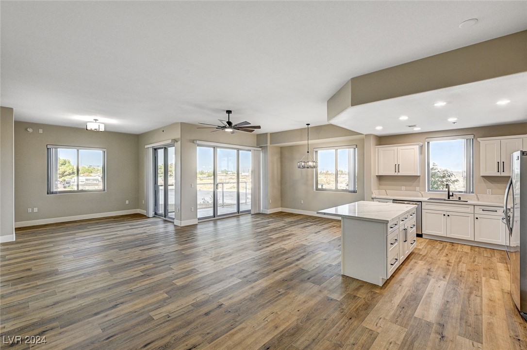 8255 Las Vegas Boulevard 201