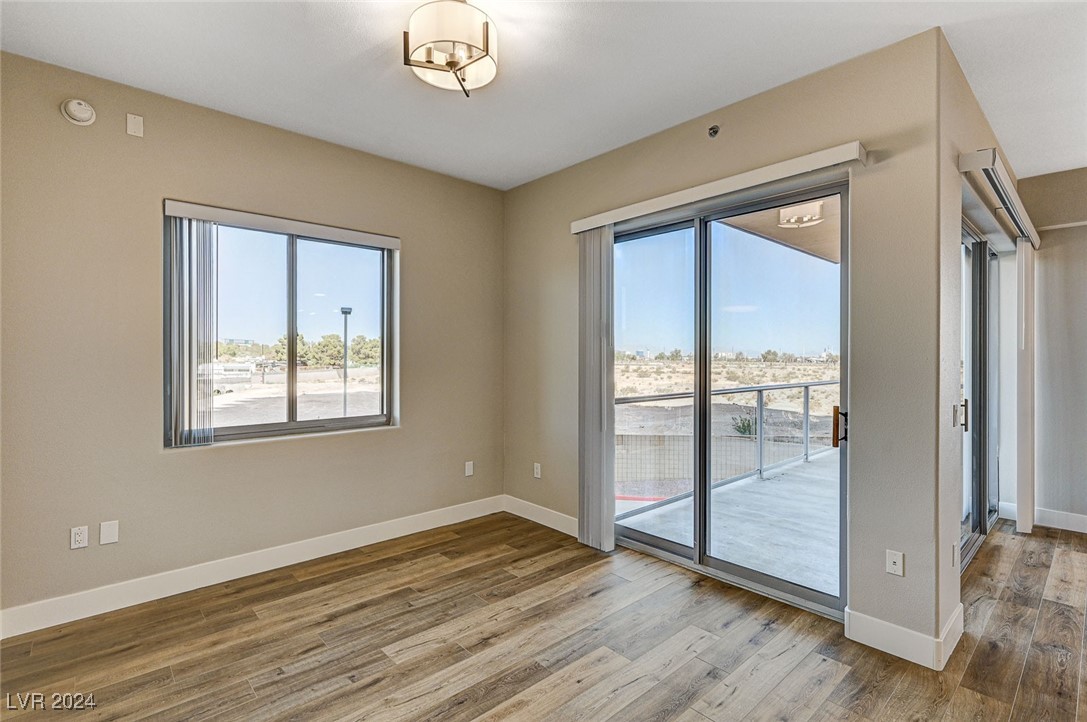 8255 Las Vegas Boulevard 201