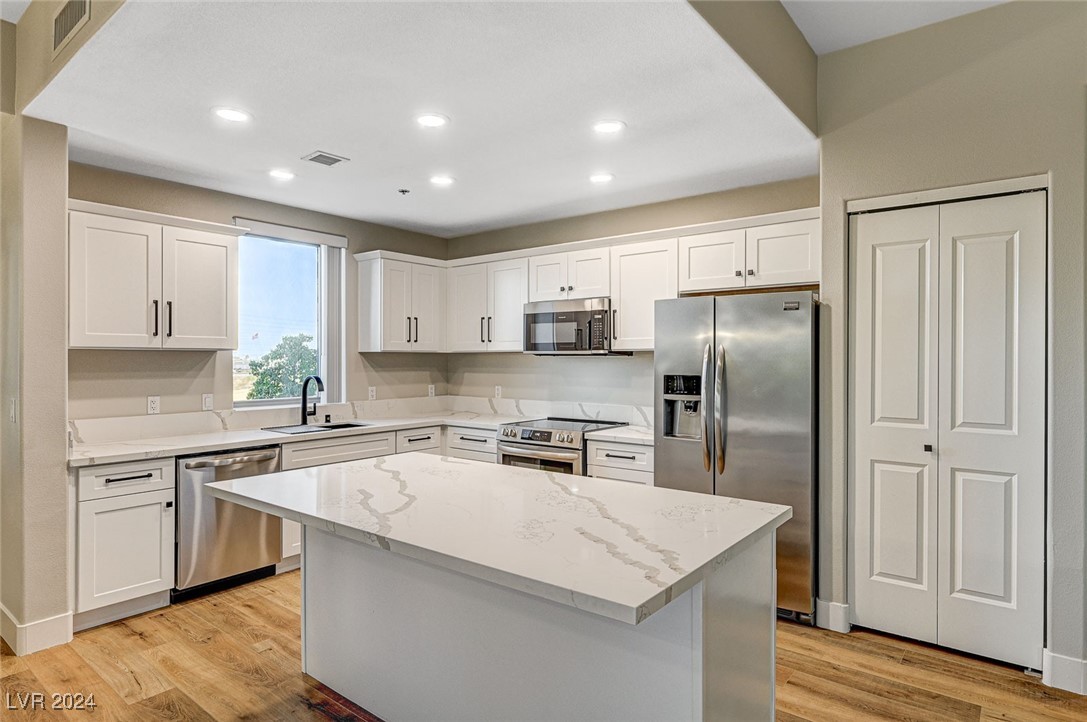 8255 Las Vegas Boulevard 201