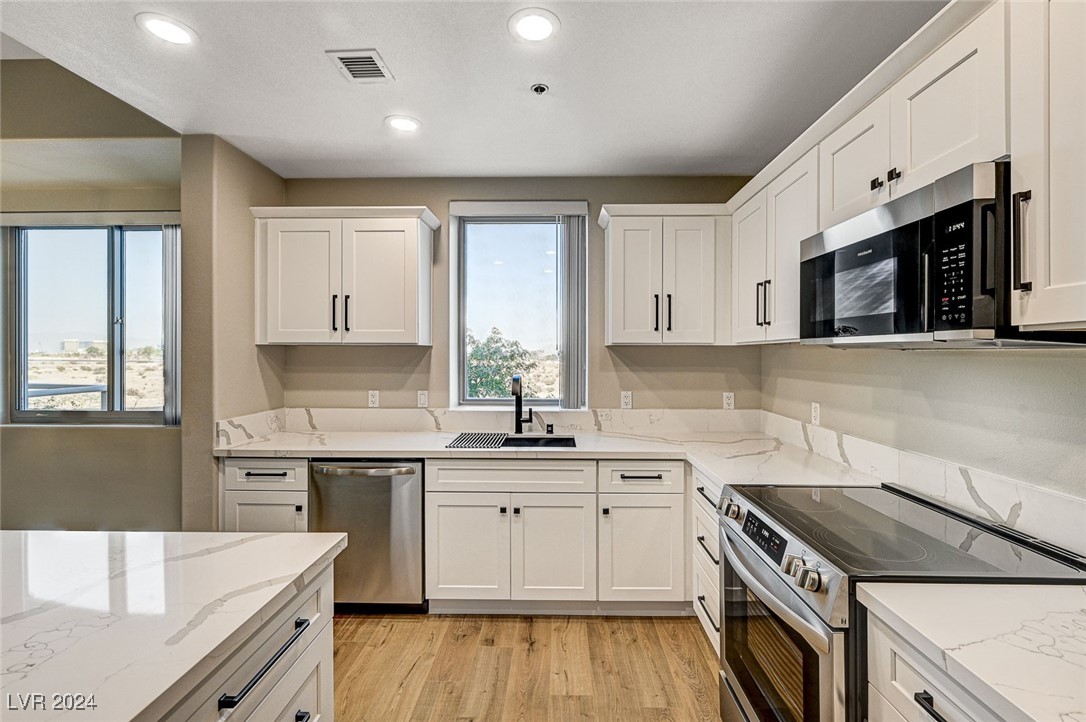 8255 Las Vegas Boulevard 201