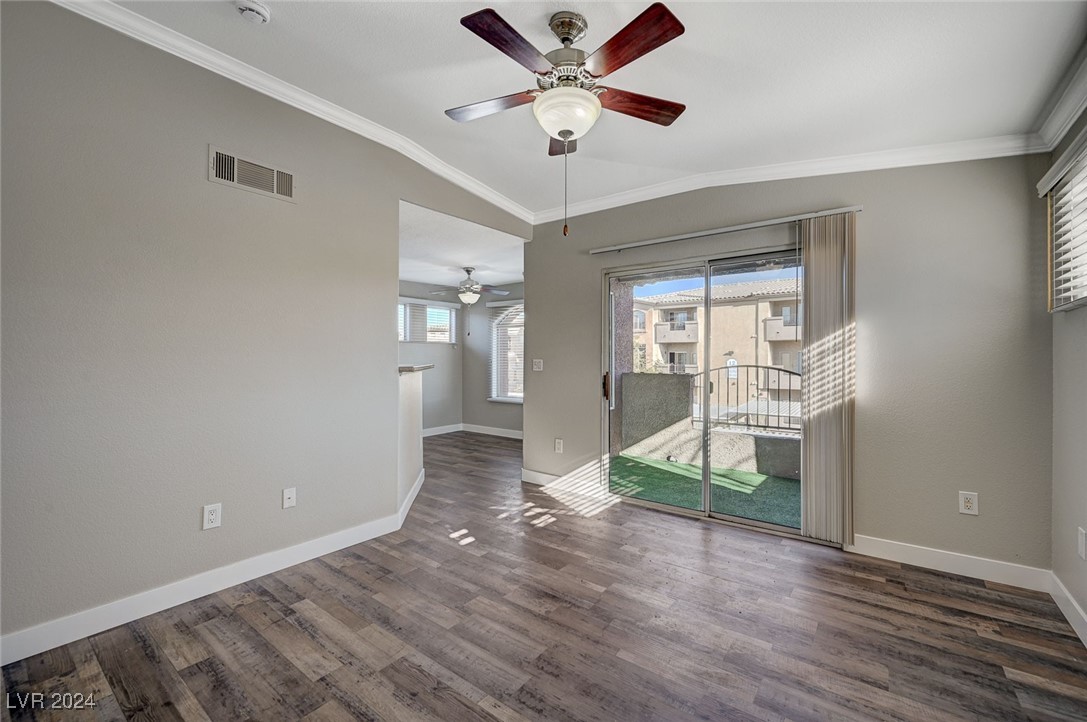 4400 South Jones Boulevard 2064