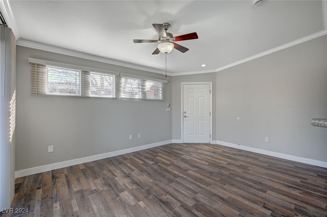 4400 South Jones Boulevard 2064