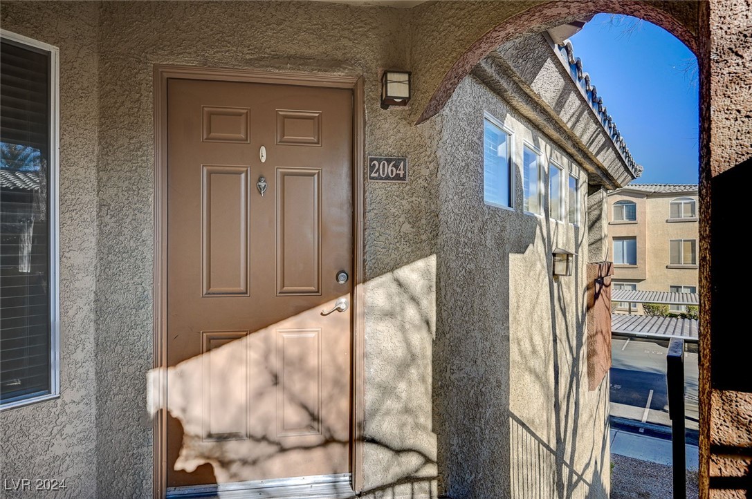 4400 South Jones Boulevard 2064