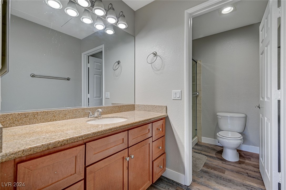 4400 South Jones Boulevard 2064