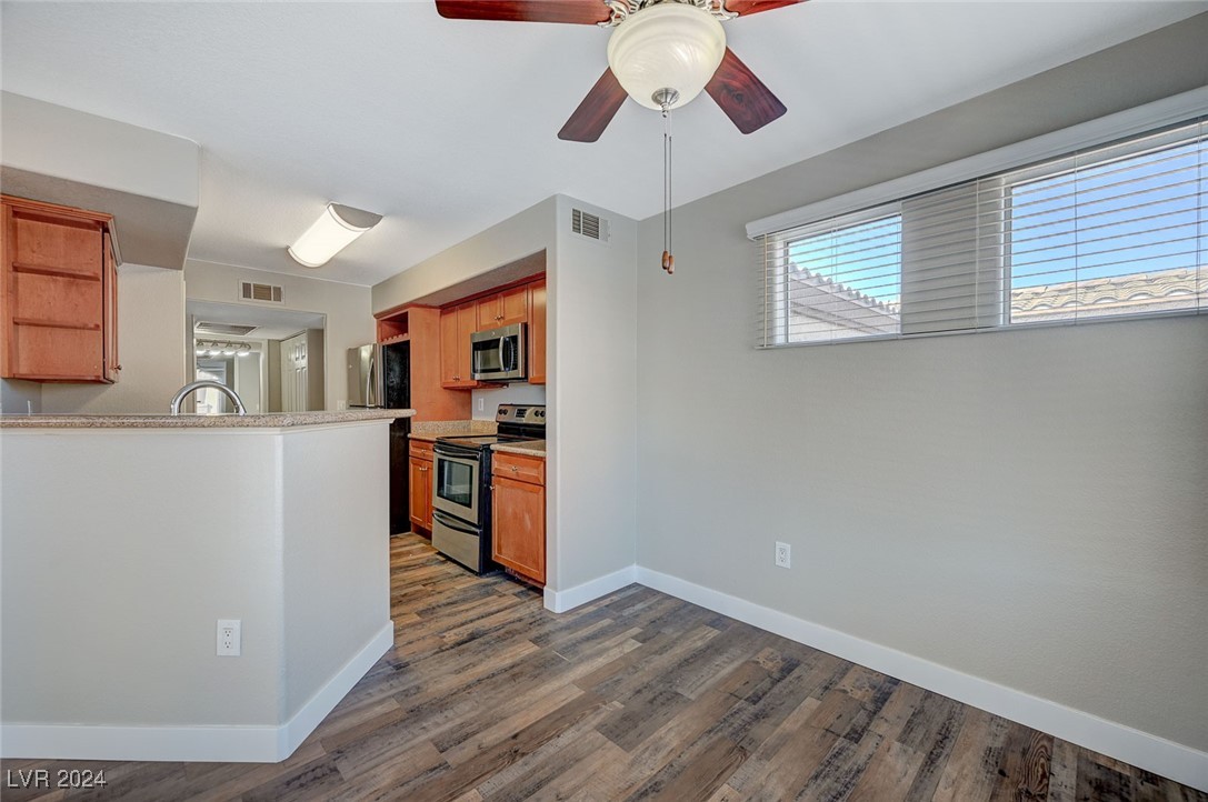 4400 South Jones Boulevard 2064