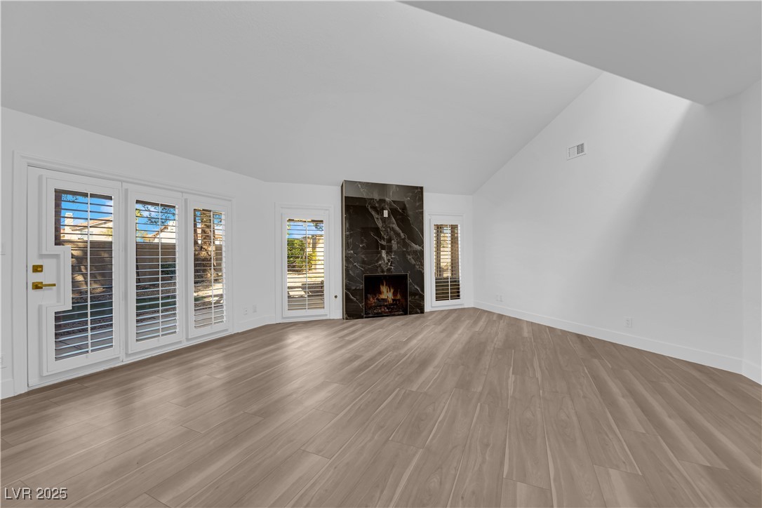 7368 Mission Hills Drive