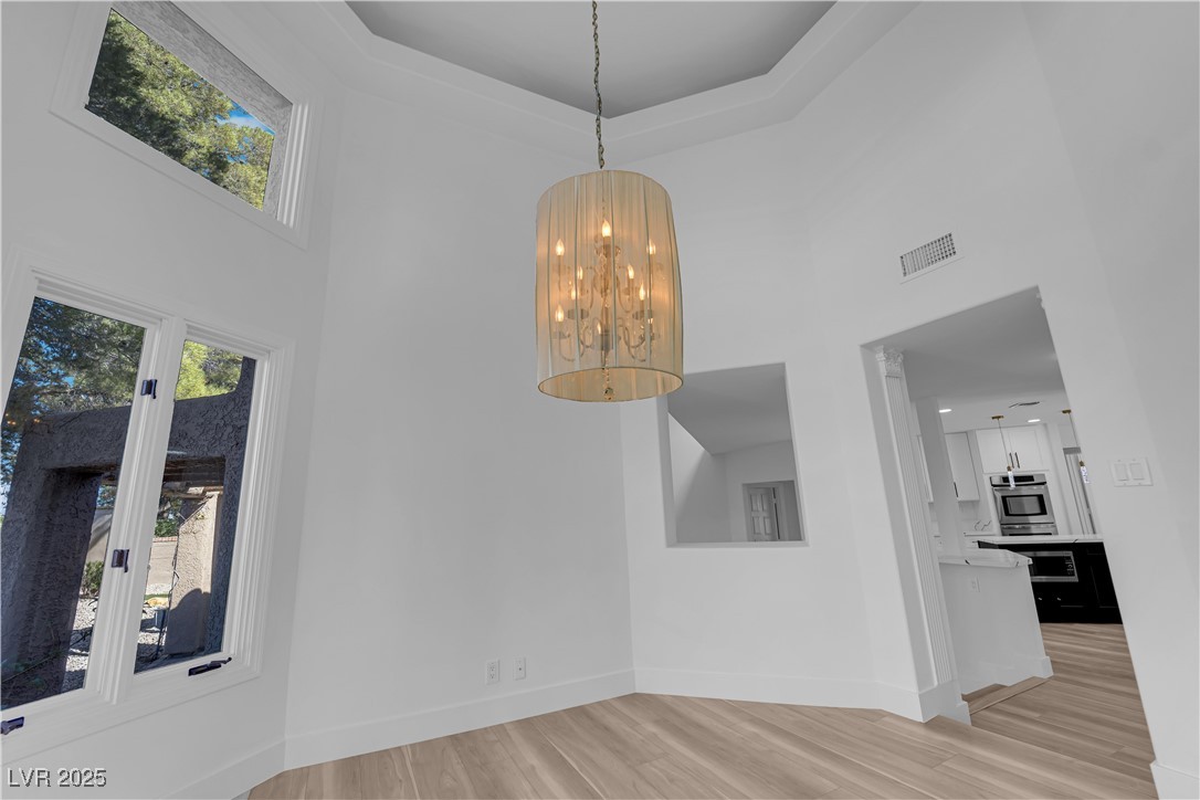 7368 Mission Hills Drive