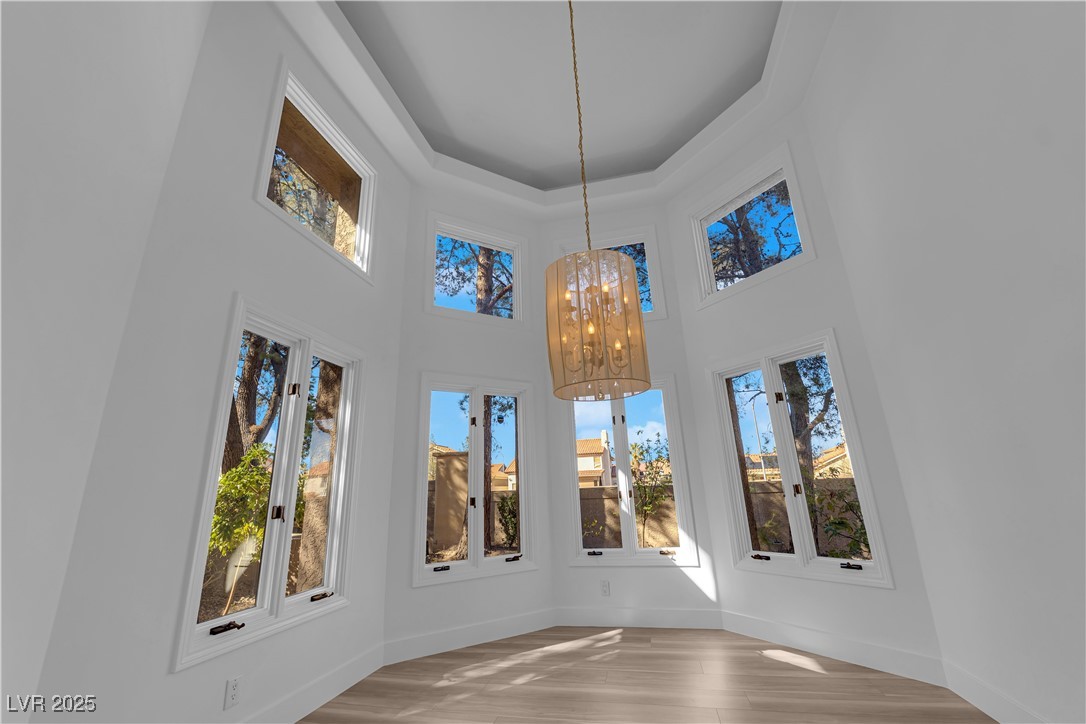 7368 Mission Hills Drive