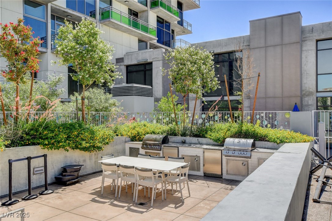 353 East Bonneville Avenue 754