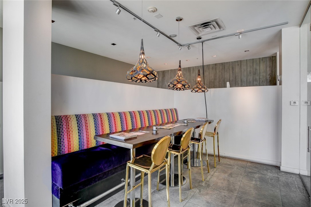 353 East Bonneville Avenue 754