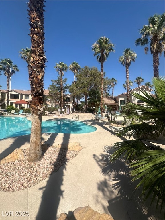 1830 North Buffalo Drive 2013