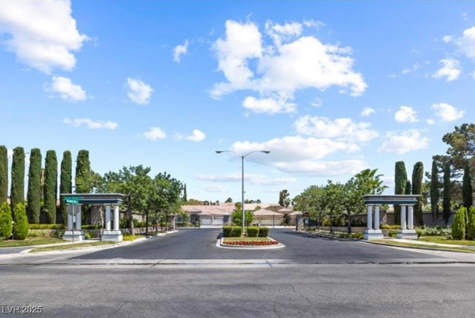 3088 Evening Mist Avenue