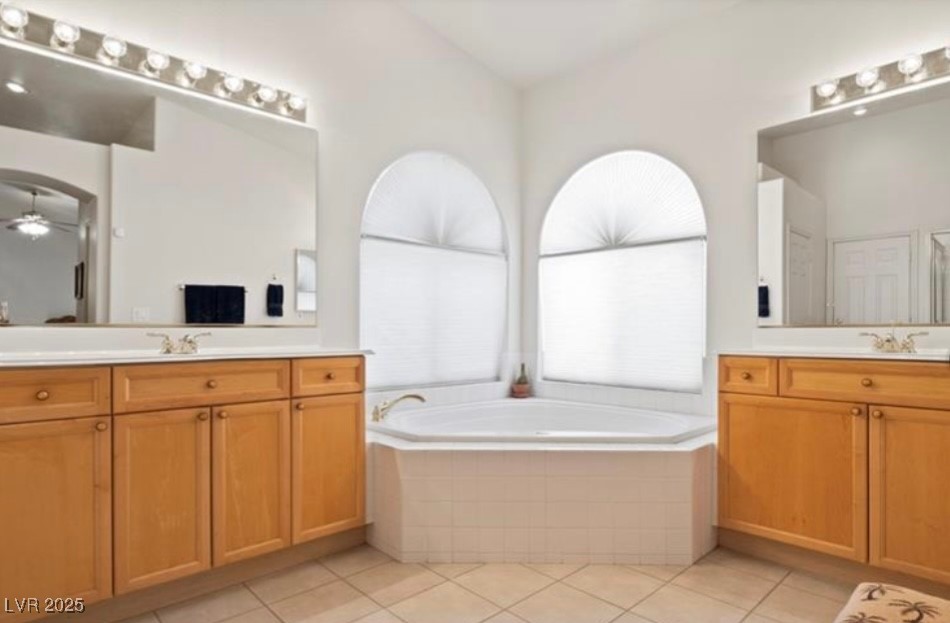 3088 Evening Mist Avenue