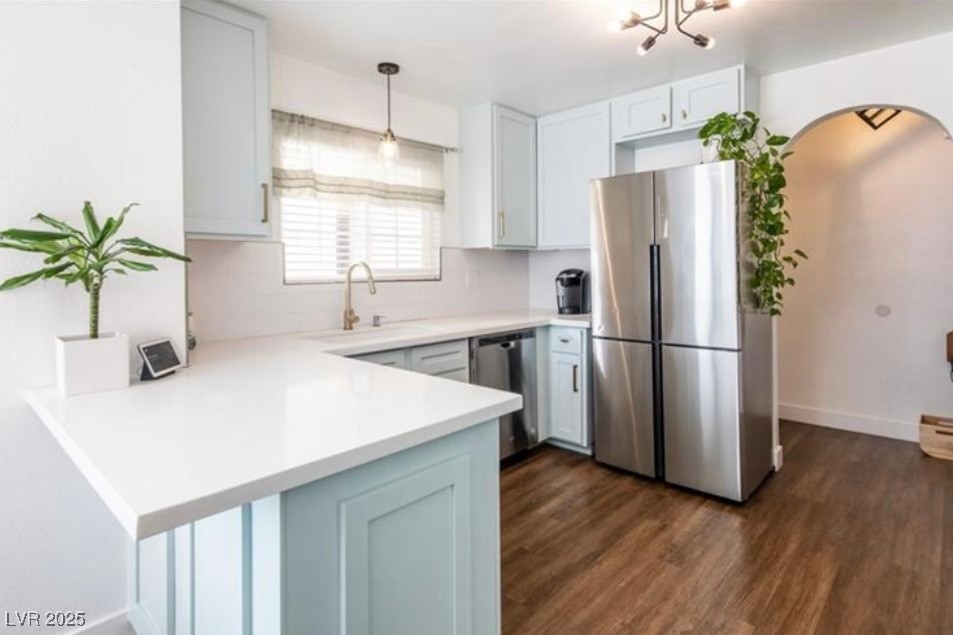 2200 South Fort Apache Road 2217