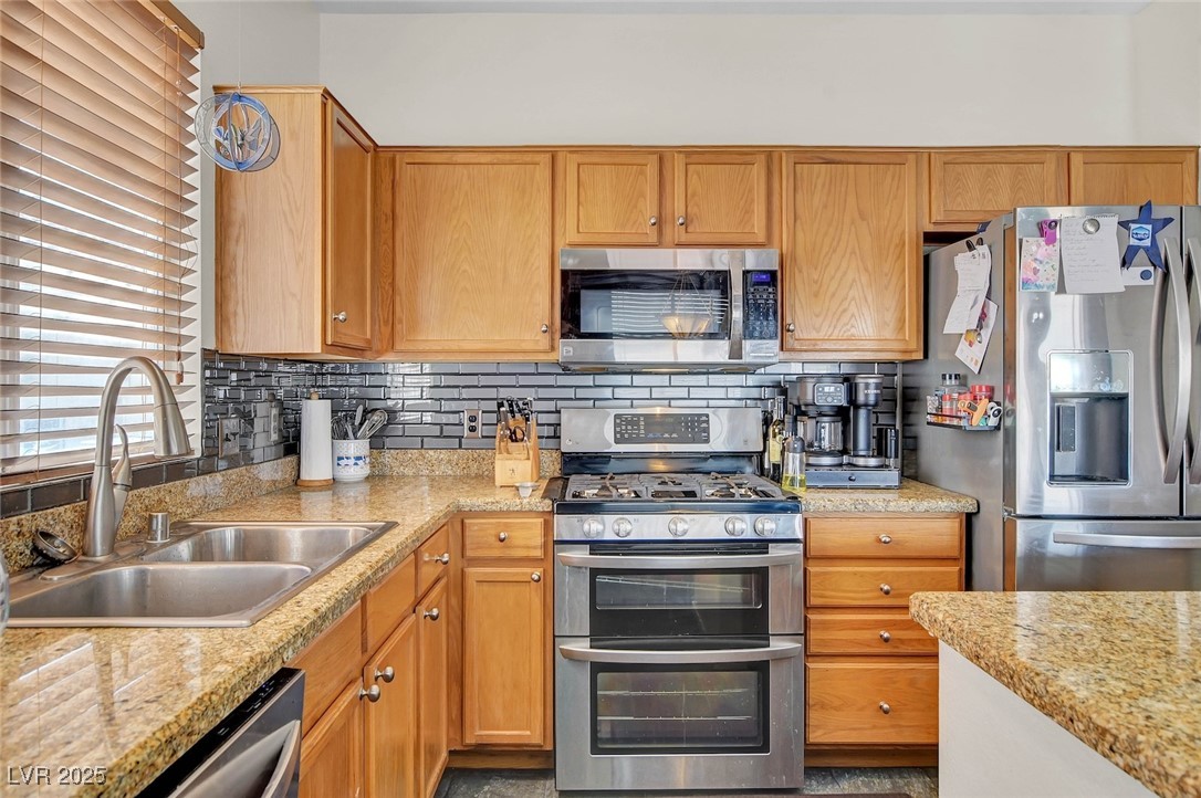 9338 Coral Berry Street