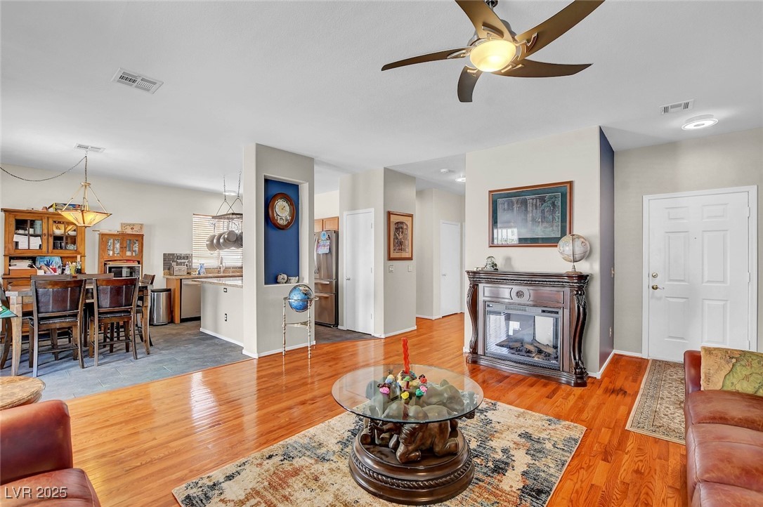 9338 Coral Berry Street