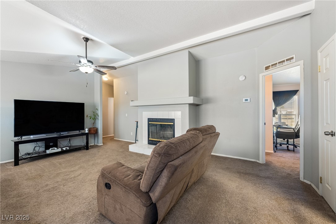 1230 West Greta Boulevard