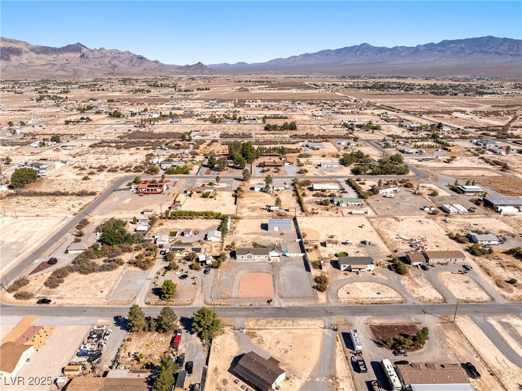 1230 West Greta Boulevard