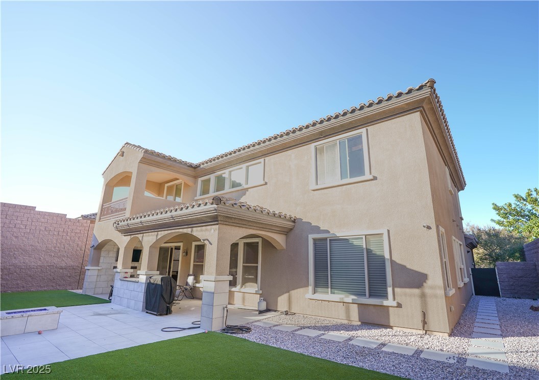 2265 Boutique Avenue