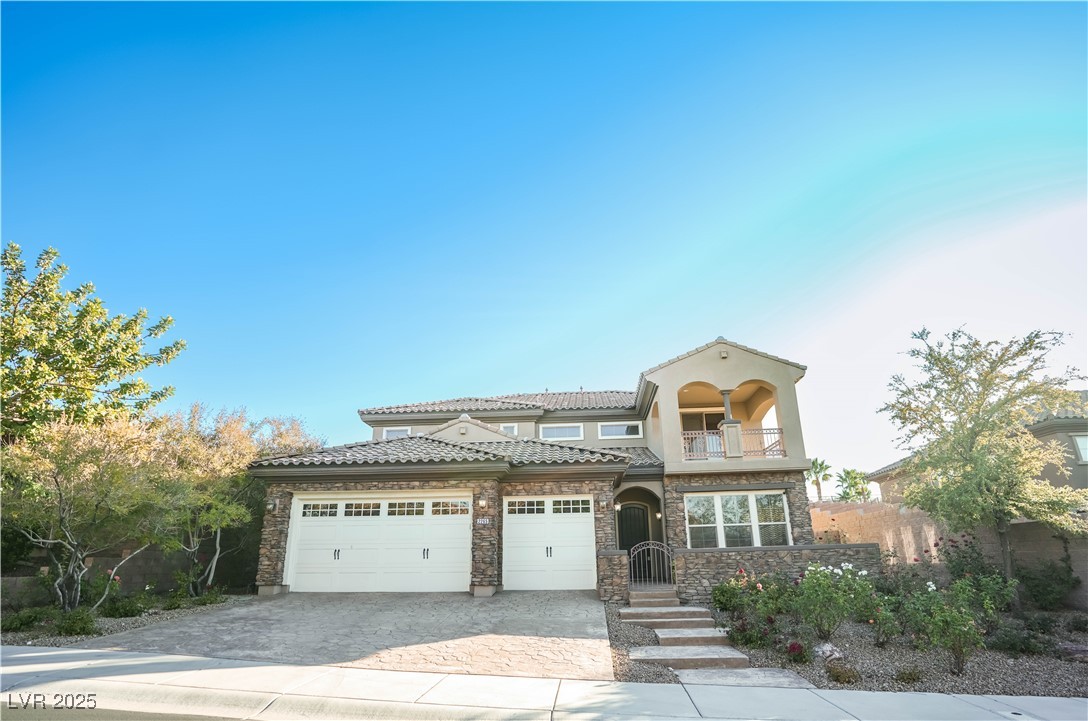 2265 Boutique Avenue