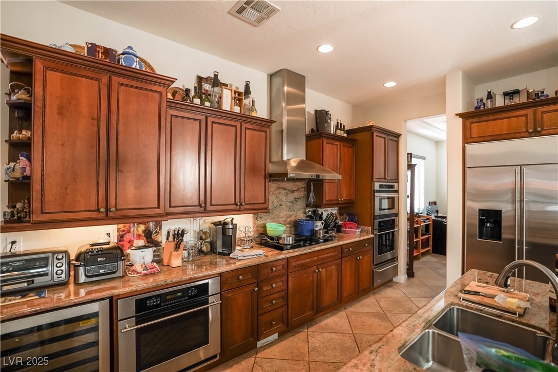 2265 Boutique Avenue