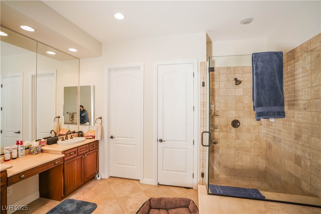 2265 Boutique Avenue