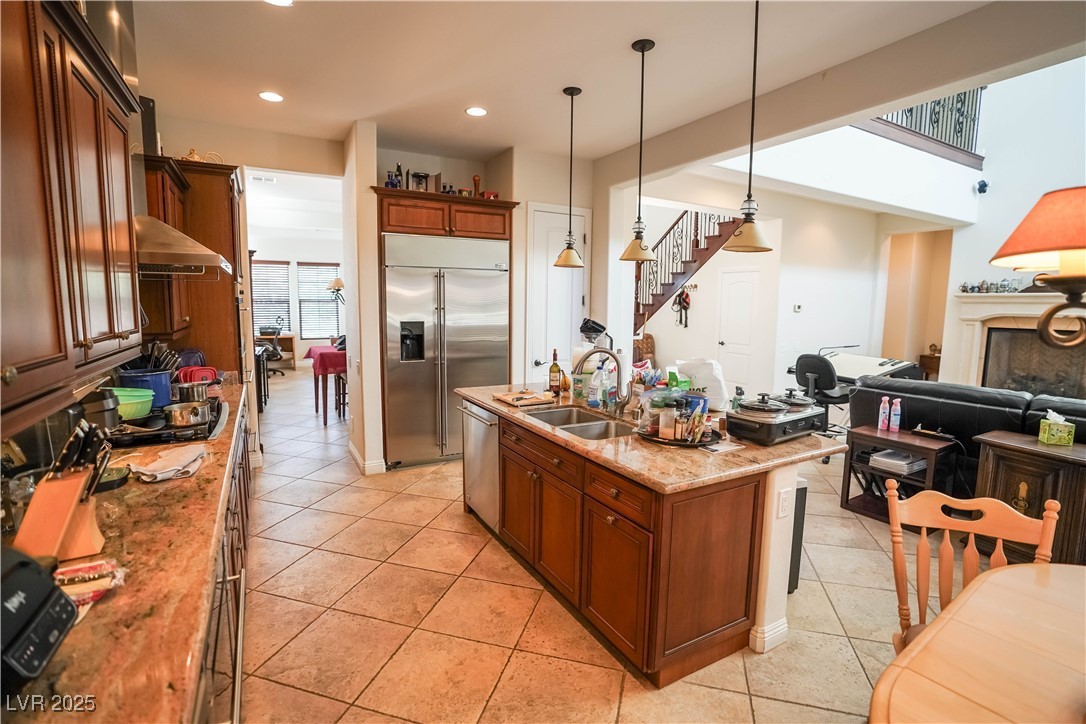 2265 Boutique Avenue