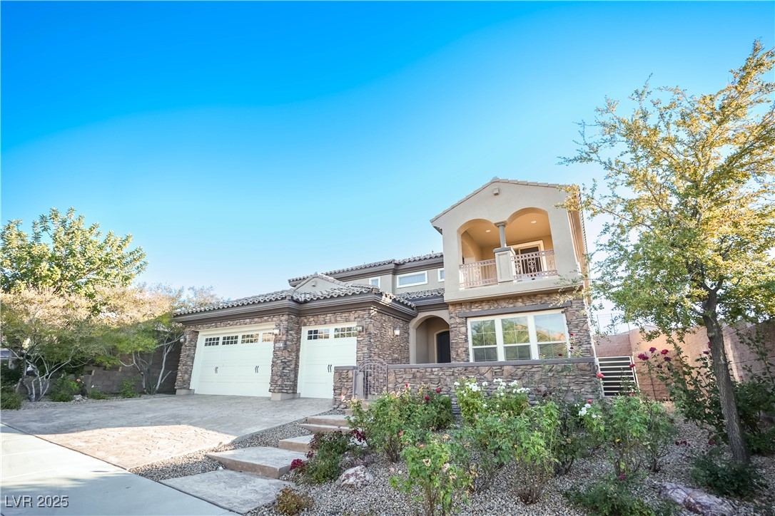 2265 Boutique Avenue