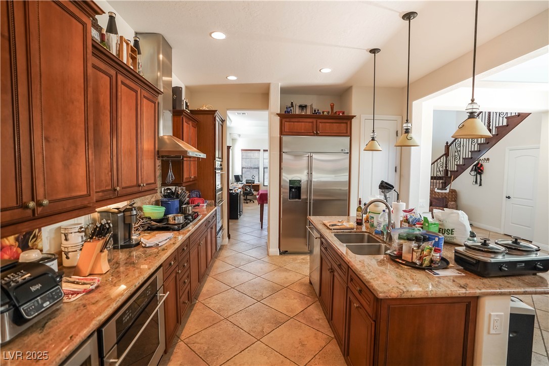 2265 Boutique Avenue