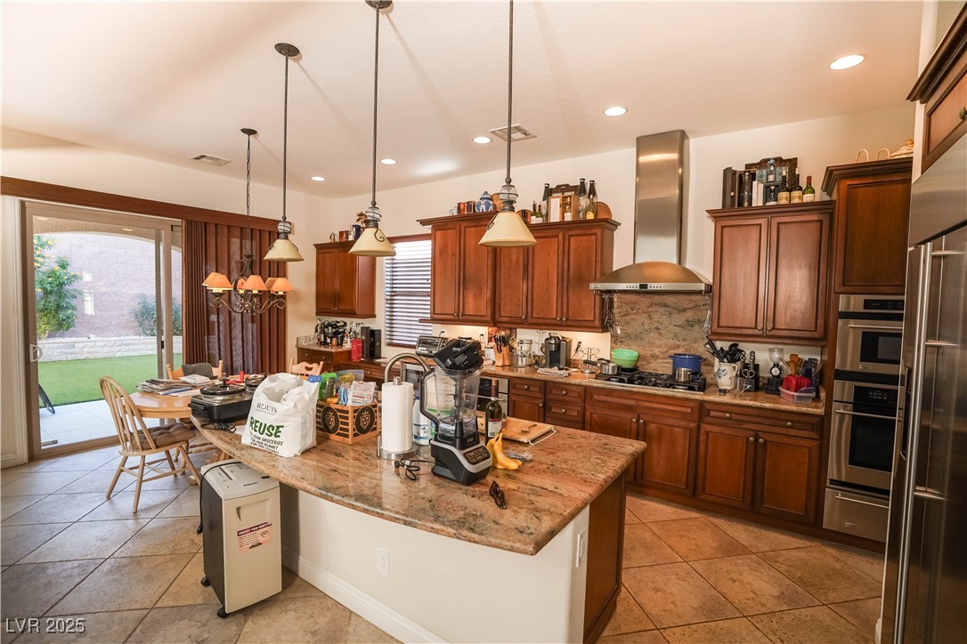 2265 Boutique Avenue