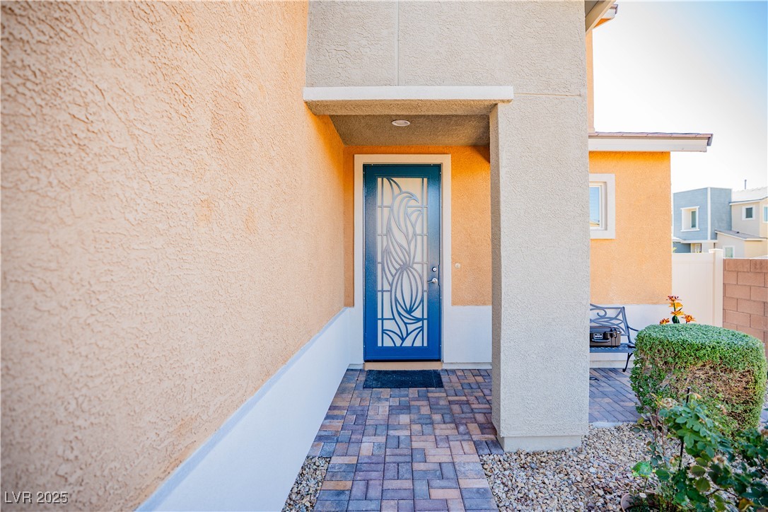 333 Largo Vista Court