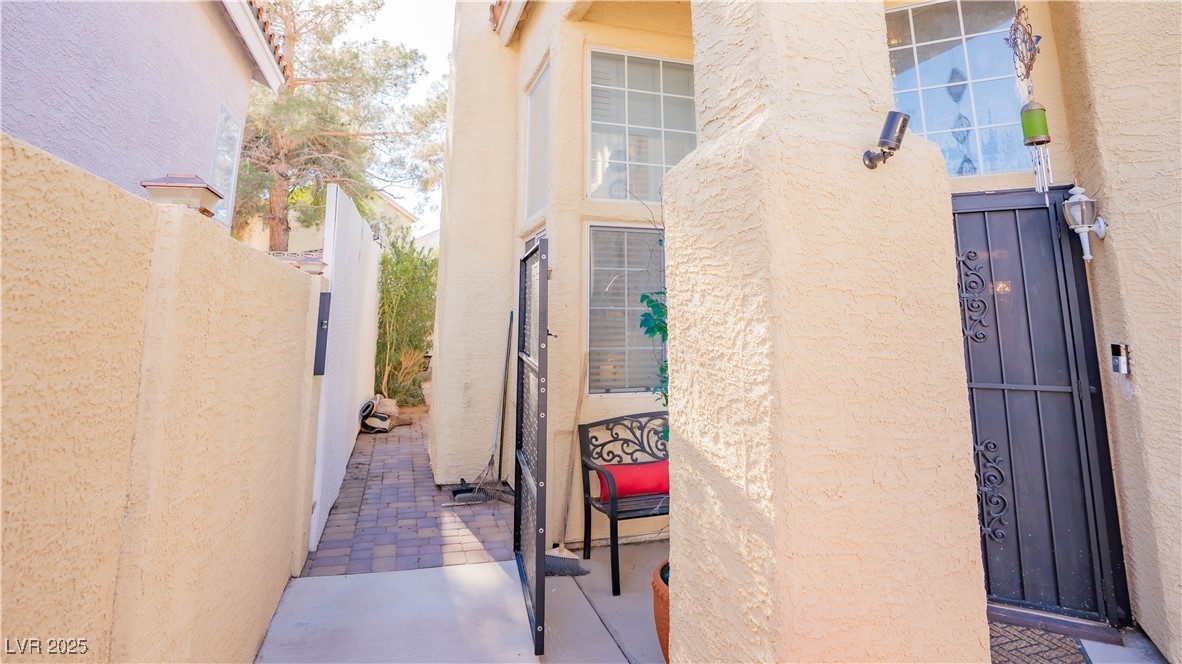 7985 Counterpoint Lane
