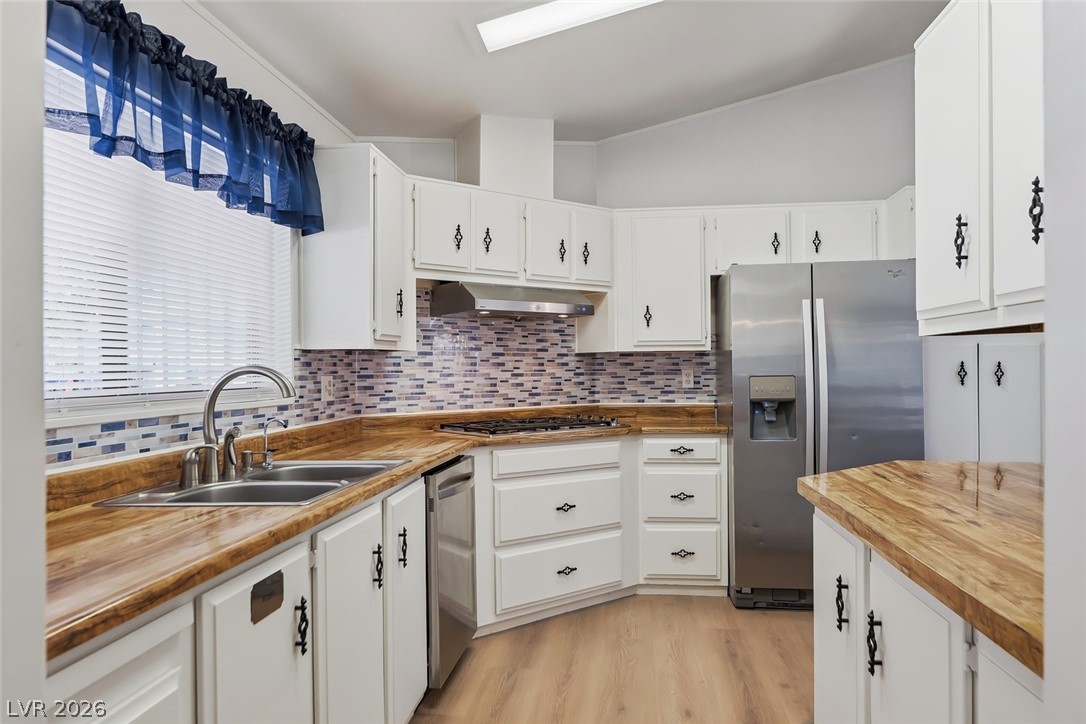 3197 Bellavista Lane