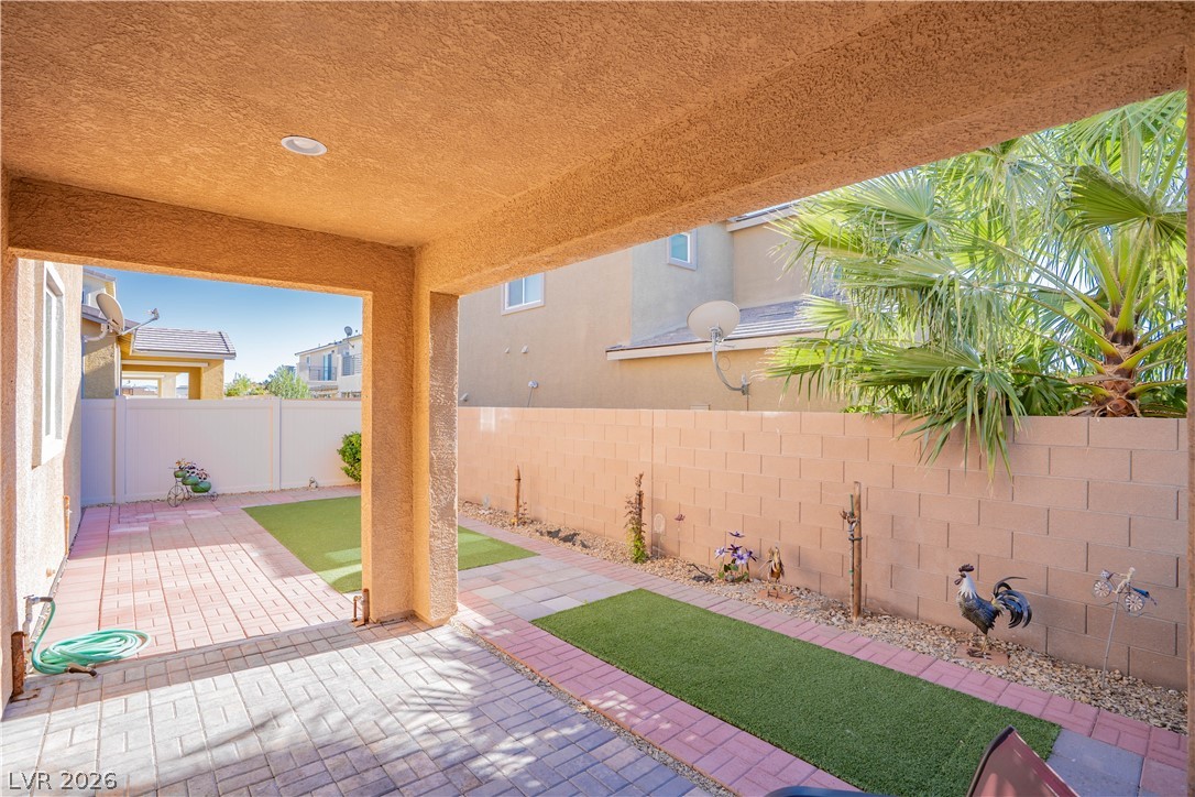 333 Largo Vista Court