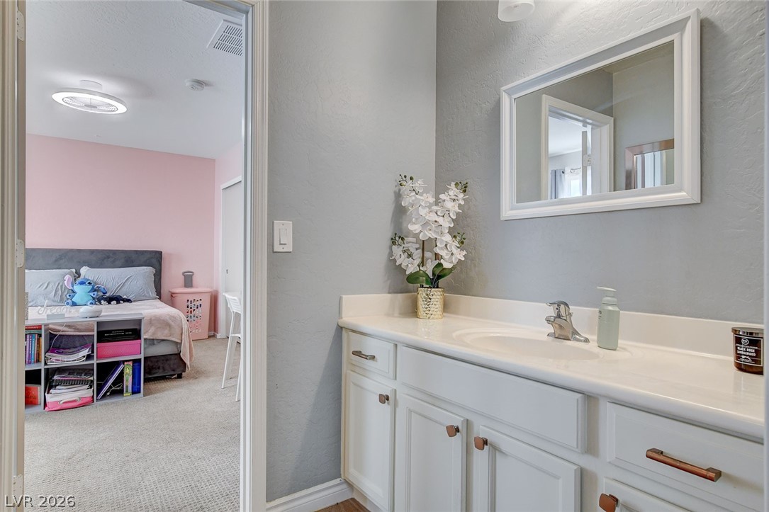 2672 Strichen Avenue